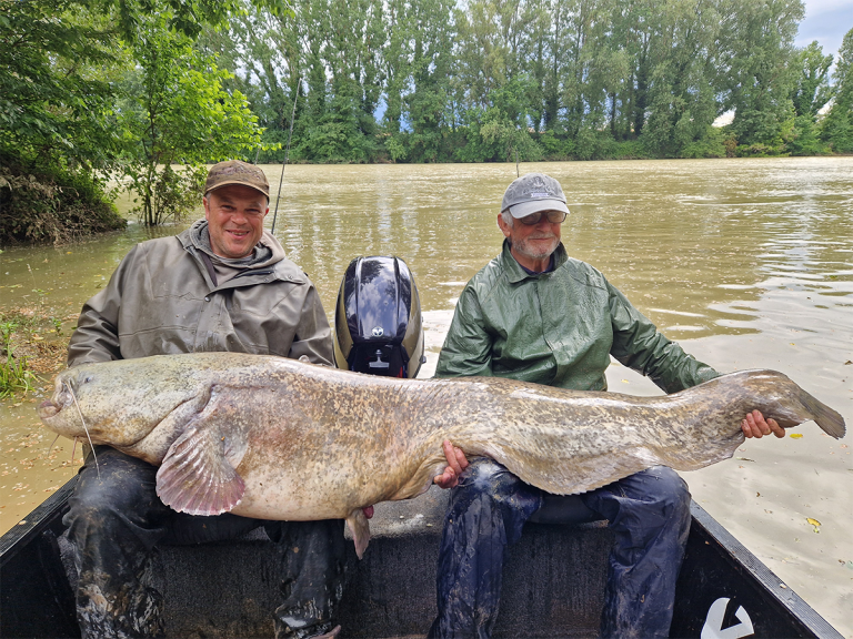 record-silure-entre-pere-et-fils-(1)