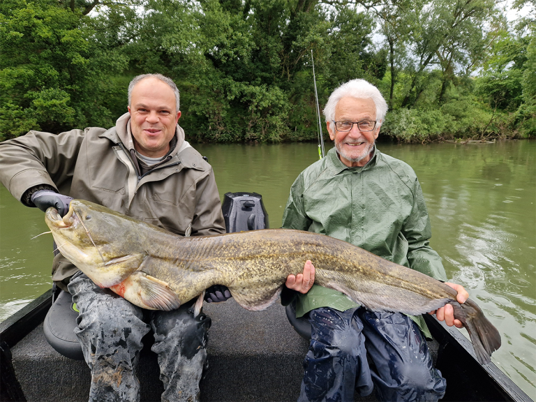 record-silure-entre-pere-et-fils-(2)